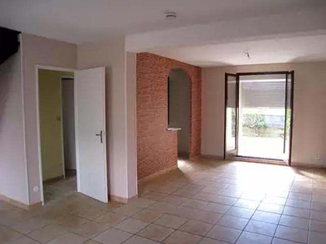 Albi 81000 Location maison 5 pièces t5 terrasse