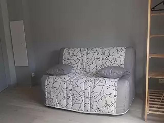 Albi 81000 Location appartement 1 pièce t1 terrasse parking