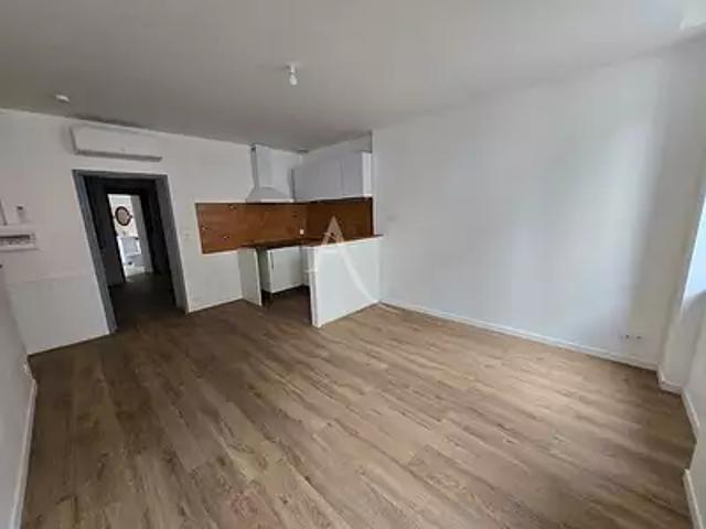 Albi 81000 Location appartement 2 pièces t2 au dernier étage