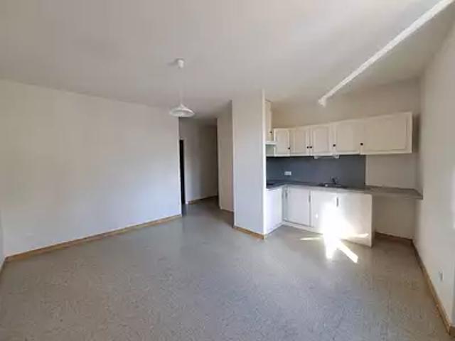 Albi 81000 Location appartement 2 pièces t2 au dernier étage