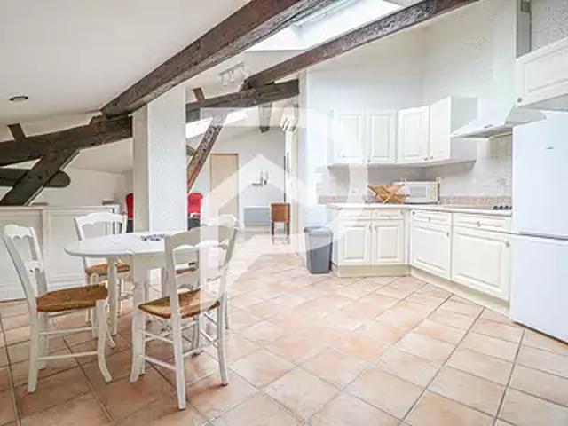 Albi 81000 Location appartement 3 pièces t3 au dernier étage