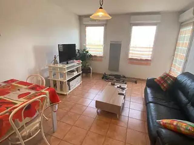 Albi 81000 Location appartement 3 pièces t3 piscine terrasse