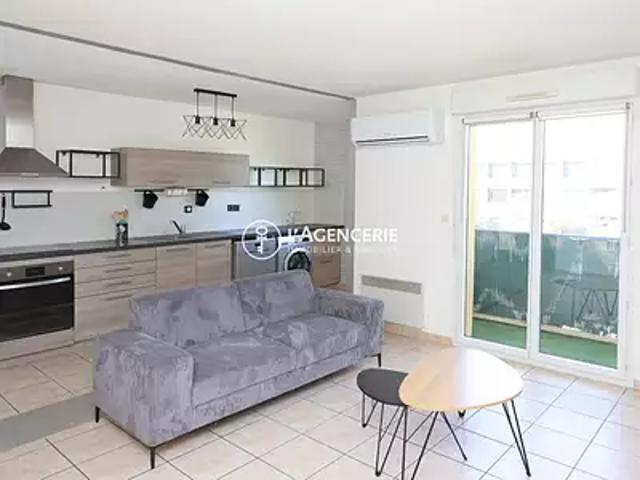 Albi 81000 Location appartement 4 pièces t4 au dernier étage parking
