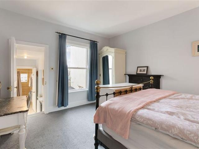 Albion House, 31 Sandycove Road, Sandycove, Co. Dublin DNG Dun Laoghaire 4912 MyHome. Ie Residential