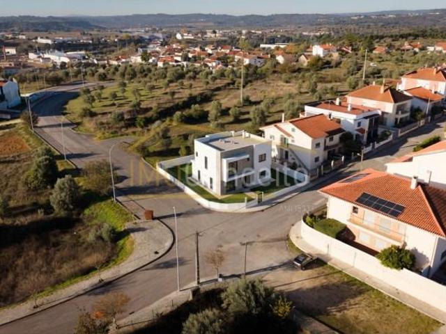 Alcanena Alcanena 93056851