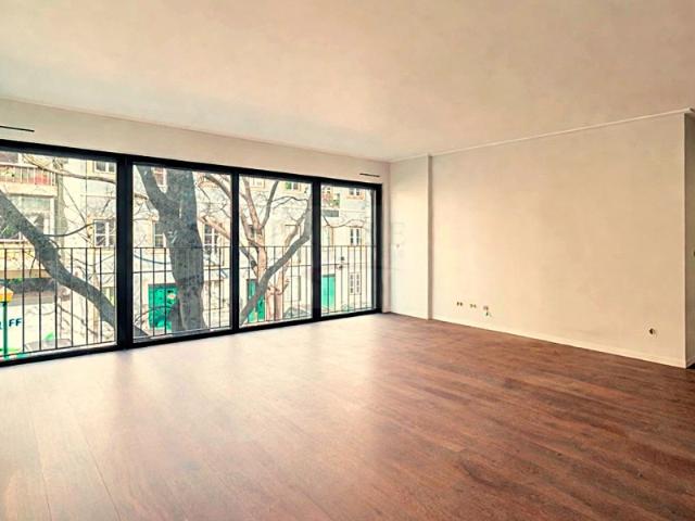 ALCANTARA / CALÇADA TAPADA APARTAMENTO T3 NOVO COM GARAGEM