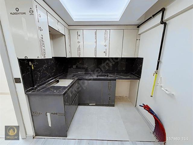 ÇALDIRAN MH'DE YENİ BİNA FULL + FULL YENİ BİNA İSKANLI