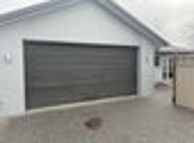Alexandra, 2 bedrooms, $530 pw