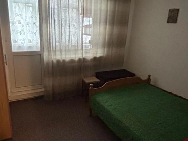 Alexandru cel Bun apartament 42 mp, 2 camere, decomandat, de inchiriat, Minerva, Cod 162074
