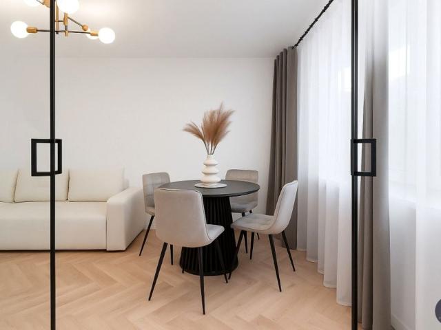Aleja Komisji Edukacji Narodowej 52 m², Warszawa