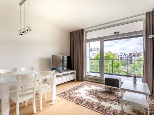 Aleja Rzeczypospolitej 55 m², Warszawa
