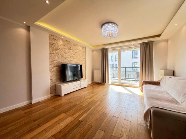 Aleja Rzeczypospolitej 86 m², Warszawa