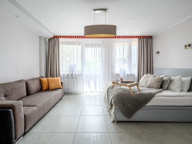 Aleje Jerozolimskie 47,30 m², Warszawa