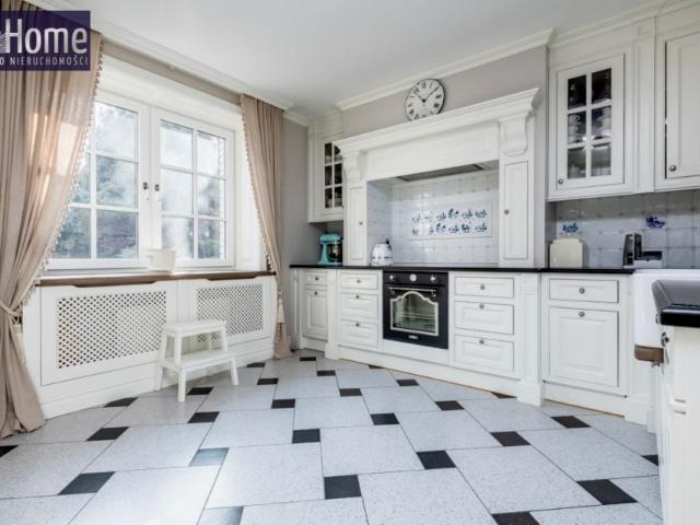 Aleksandra Węgierki 206 m², Białystok
