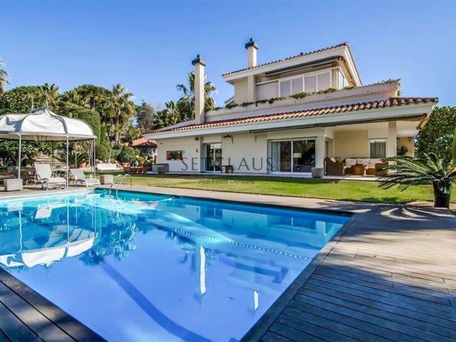 Alella. Can Teixido. Villa de lujo en urbanización de presti. 558m² Alella