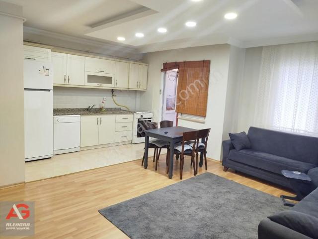 Alemdar Gayrimenkul Hendek Ünivers Cad. Kiralık 3+1 Eşyalı Daire
