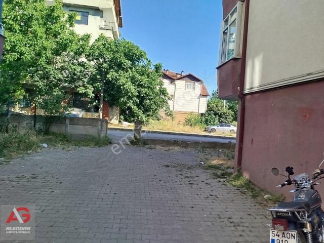 Alemdar Gayrimenkul Yeni Mahalle Sgk Binası Arkası Satılık 3+1