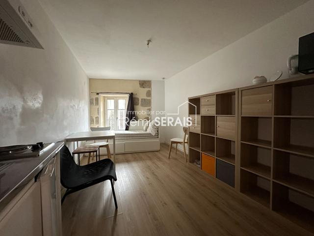 ALENCON STUDIO MEUBLE de 20m²