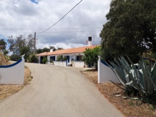 ALENTEJO Santa Clara a Nova Casa de Campo T3 tradicional, perto de Santa Clara a Nova, Almodôvar
