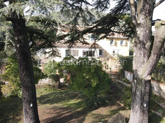 Alès Vente Propriété/château 30