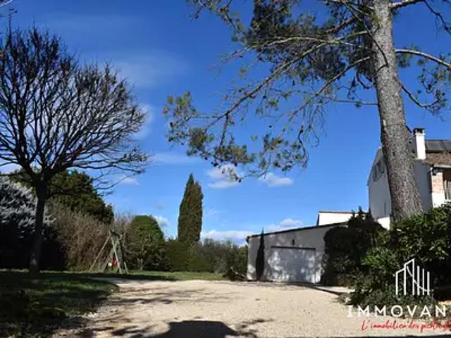 Alès 30100 Achat / Vente maison 10 pièces t10 piscine terrasse