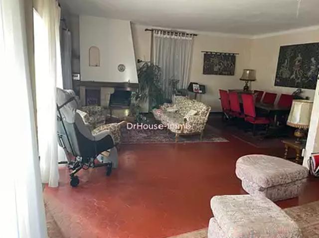 Alès 30100 Achat / Vente appartement 7 pièces t7 au dernier étage