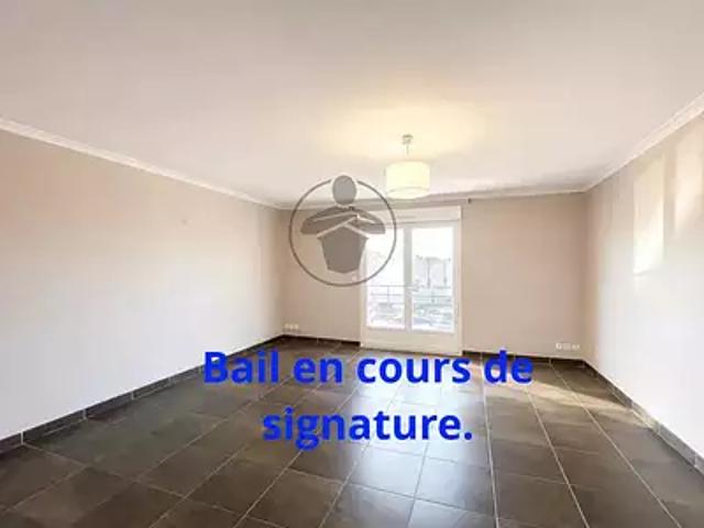 Alès 30100 Location appartement 3 pièces t3 au dernier étage
