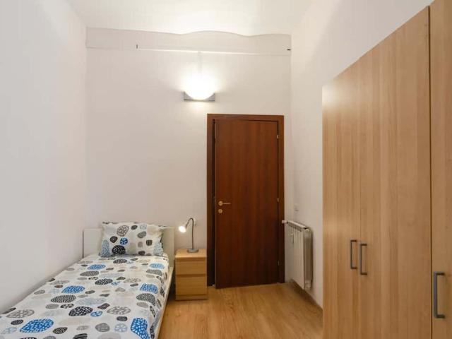 Alessandria 5 Room 2