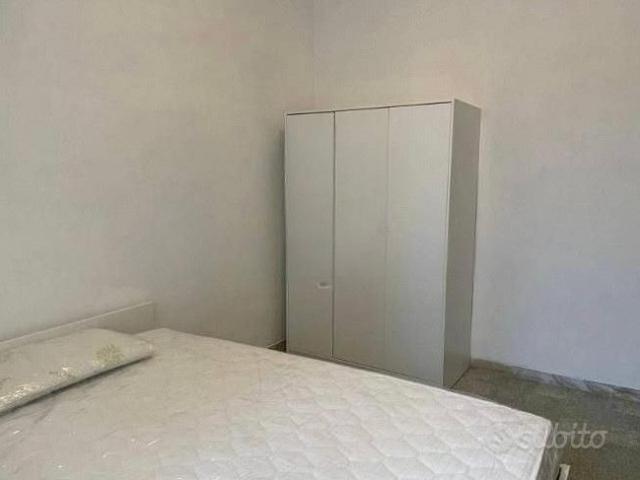 ALESSANDRINO TRILOCALE ARREDATO Con SPAZIO ESTERNO