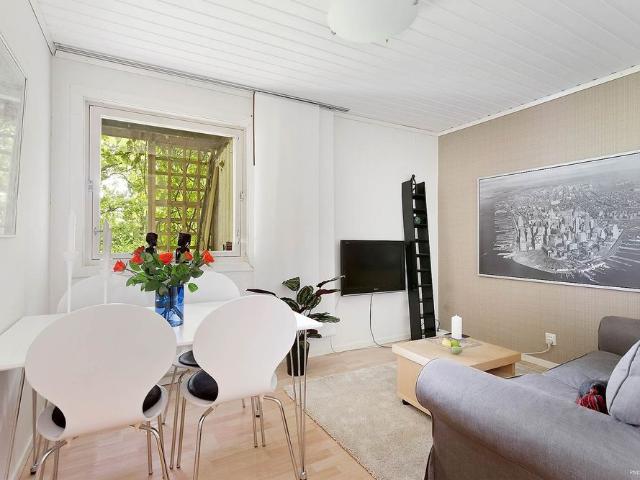 Alfågelsgränd, Farsta