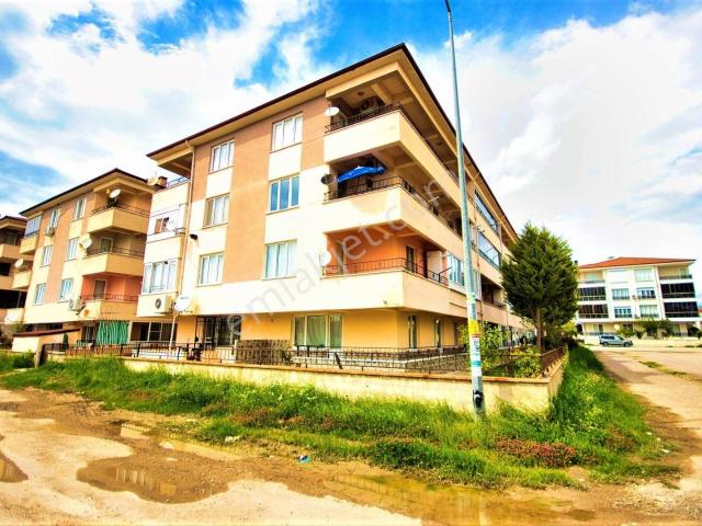 alfa'dan Bölgenin En Nezih Yerinde Ön Cephe Satılık Arakat 2+1 Geniş Daire