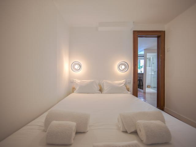 ALFAMA HISTORICAL II by HOMING