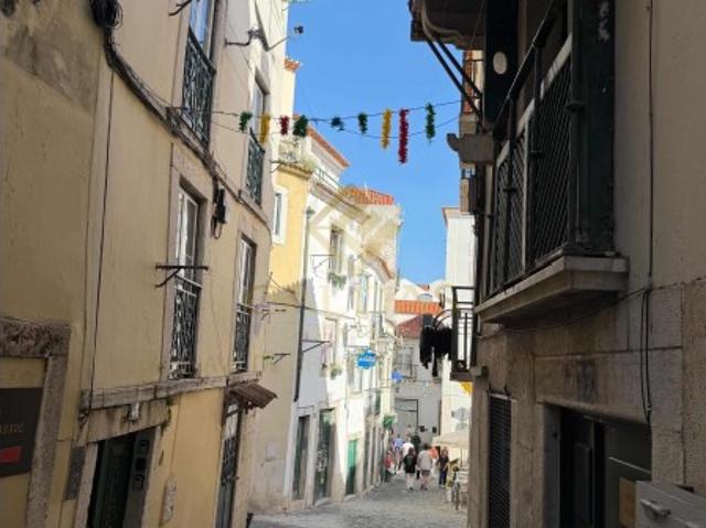 ALFAMA, LISBOA T2 | 210.000€
