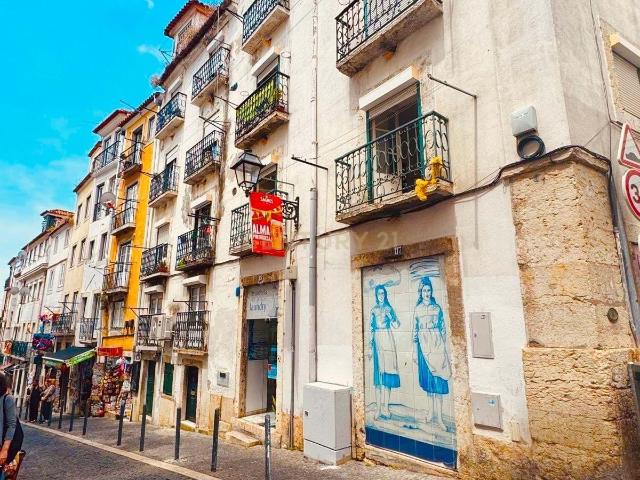 Alfama – Prédio – Investimento