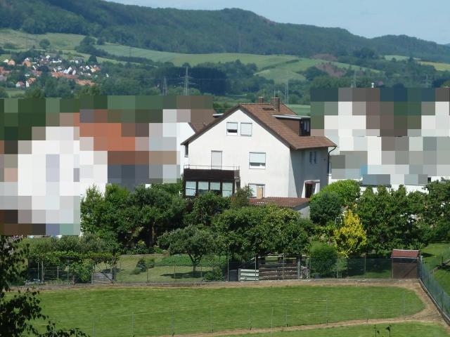 AlfeldEimsen: Schönes Ein bis Dreifamilienhaus in toller Lage