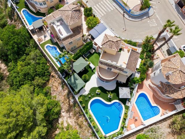 Algunas viviendas se reforman. Otras se transforman poco a p. 135m² Pinar de Campoverde