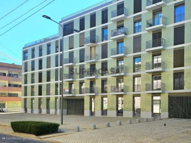 ALGÉS / DAFUNDO EMPREENDIMENTO TURQUESA T2 NOVO COM GRANDE TERRAÇO E GARAGEM