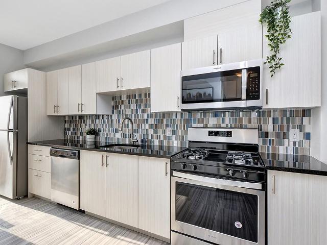 Algonquin Place 7 Bedroom Apartment for Rent at 115 101 115 Amaya, Ottawa, ON K2A 3X7 Downtown Ottawa