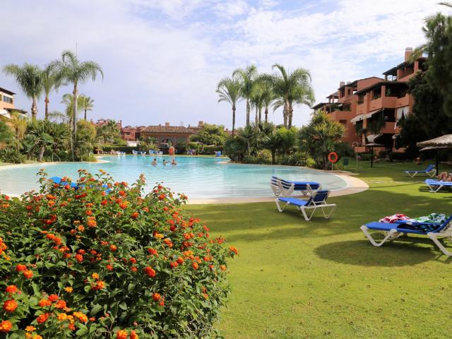 Alhambra golf 3 bedrooms apartment