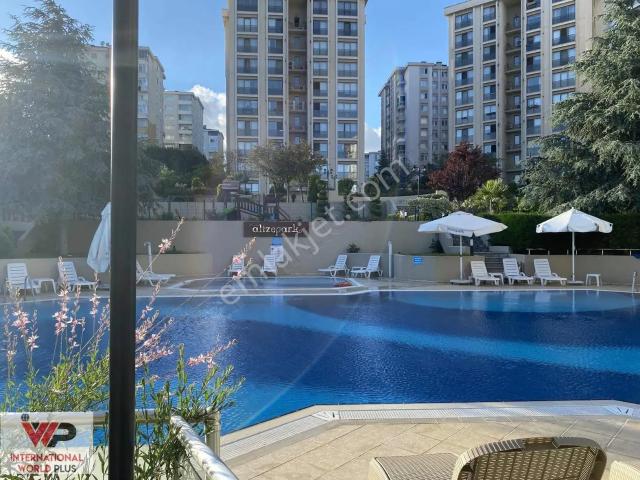 Alize Park Evlerinde Havuz Ve Pezaj Manzaralı Güney Cephe 2+1