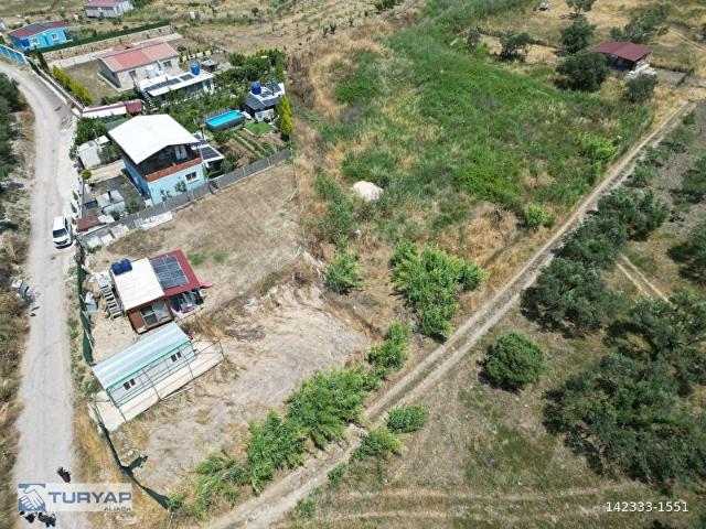 ALİAĞA'DA YOLA CEPHELİ SATILIK TARLA