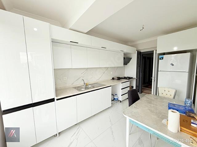ALİ ASAF DAN PARK CEPHE ARAKAT 3.100.000 TL K.İMKANI 3+1 DAİRE