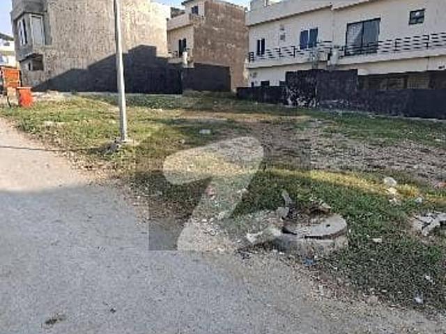 Ali Block 5 Marla Corner Plot Available for sale