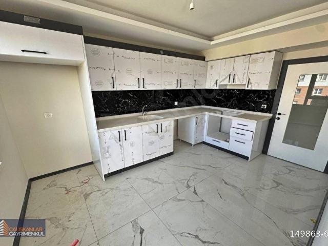 ÇALIŞKANLAR GYO'DAN DUBLEX GENİŞM2 KULLANIŞLI 4+1 SATILIK DAİRE