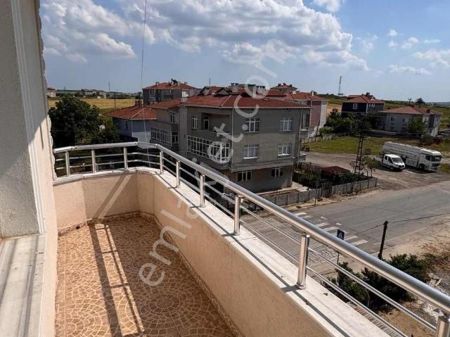 Ali Naki Erenyol Lisesi Arkası Cadde Cephe 2+1 110m2 Daire
