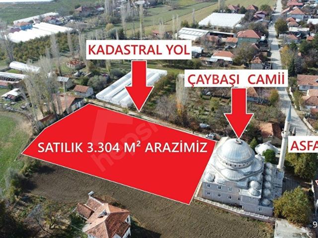 ALİ TOSUN'DAN ÇAYBAŞI'NDA KÖY YERLEŞİM SINIRLARI İÇERİSİNDE KADASTRAL YOLA CEPHELİ 3.304M ARAZİ