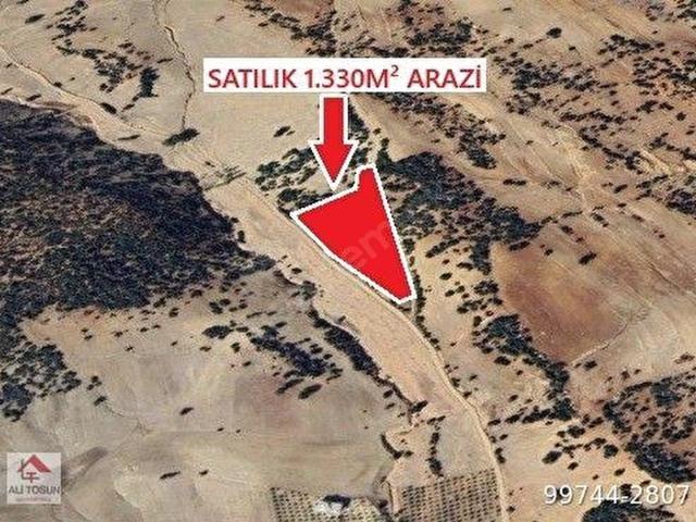 ALİ TOSUN'DAN SALUR'DA YATIRIMLIK 1.330 M2 KÖŞE PARSEL ARAZİMİZ