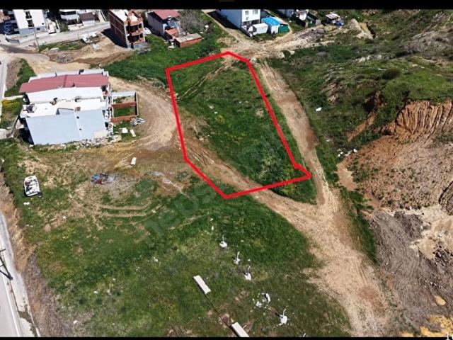Aliağa Örnekkent'te Satılık 1171 m 2 kat imarlı 1 Emsal Arsa