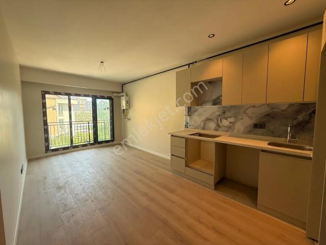 Alibeyköy'de Yerden Isıtma Lüks Sıfır Daire. 1+1 / Giriş Kat