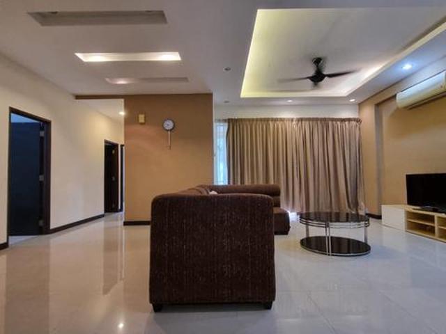 Alila Horizon Condominium Tanjung Bungah 1421sf corner unit furnished